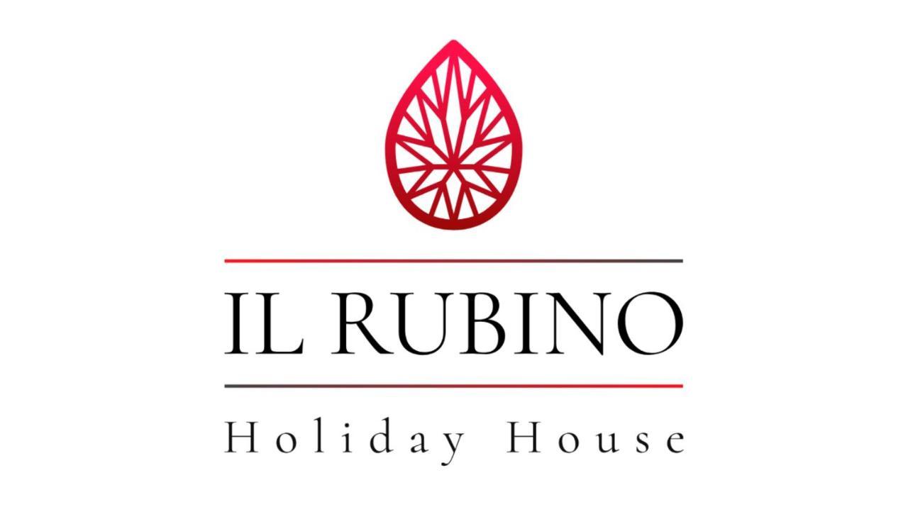 Il Rubino Holiday House ซาแลร์โน ภายนอก รูปภาพ